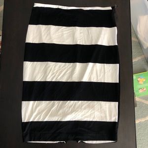 Black/White Striped Pencil Skirt